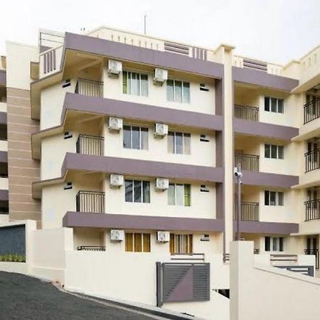 Ruby Hotel Apartments Kochi エクステリア 写真