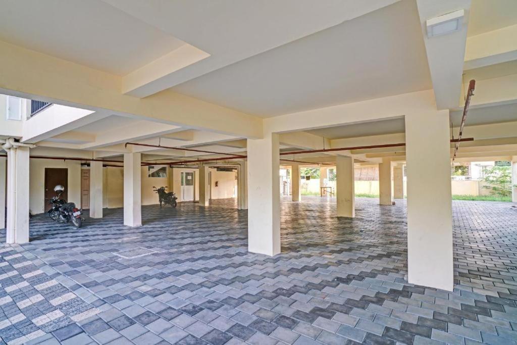 Ruby Hotel Apartments Kochi エクステリア 写真